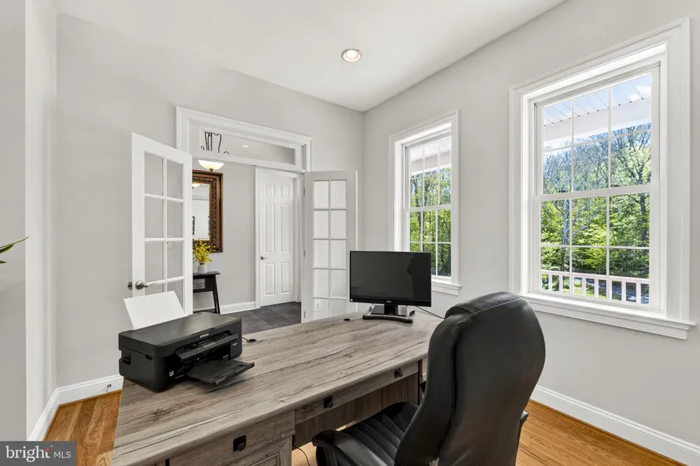 7312 OAK LANE Marshall, VA 20115