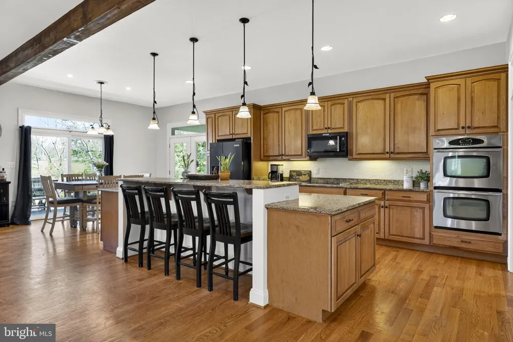 7312 OAK LANE Marshall, VA 20115