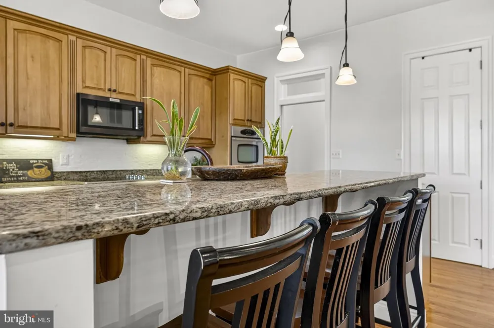 7312 OAK LANE Marshall, VA 20115