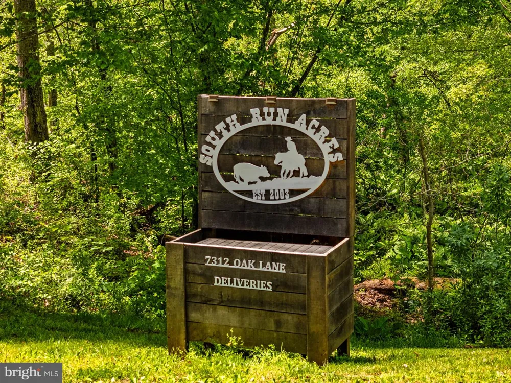 7312 OAK LANE Marshall, VA 20115