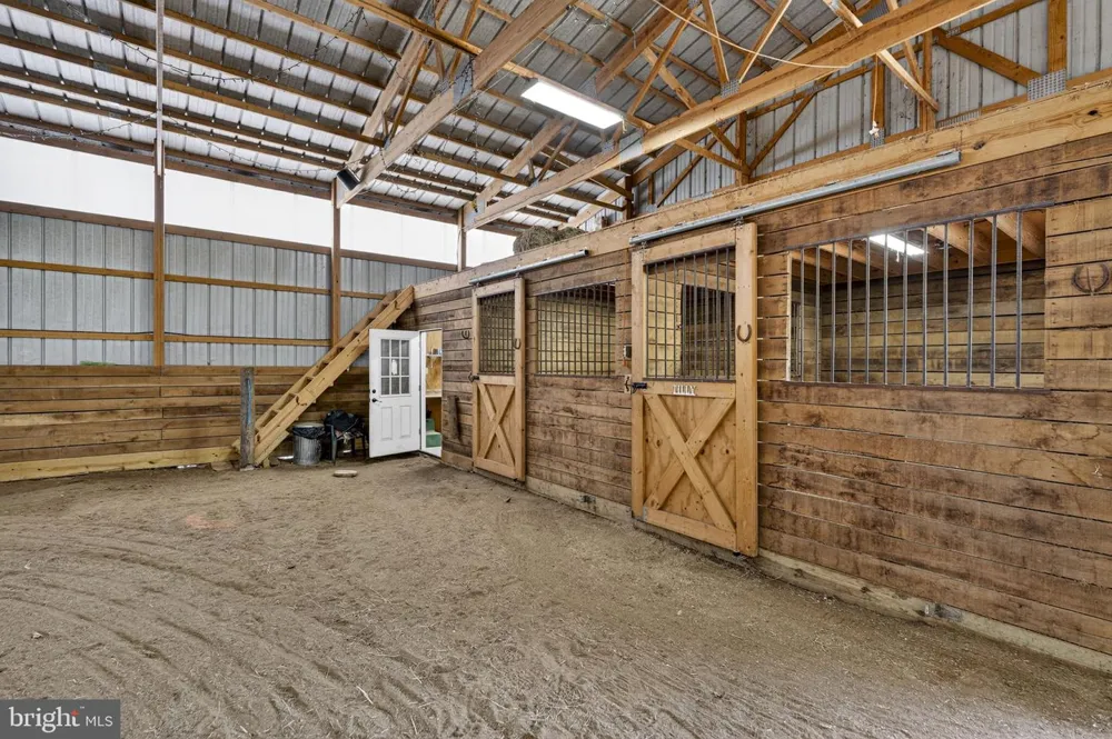 7312 OAK LANE Marshall, VA 20115