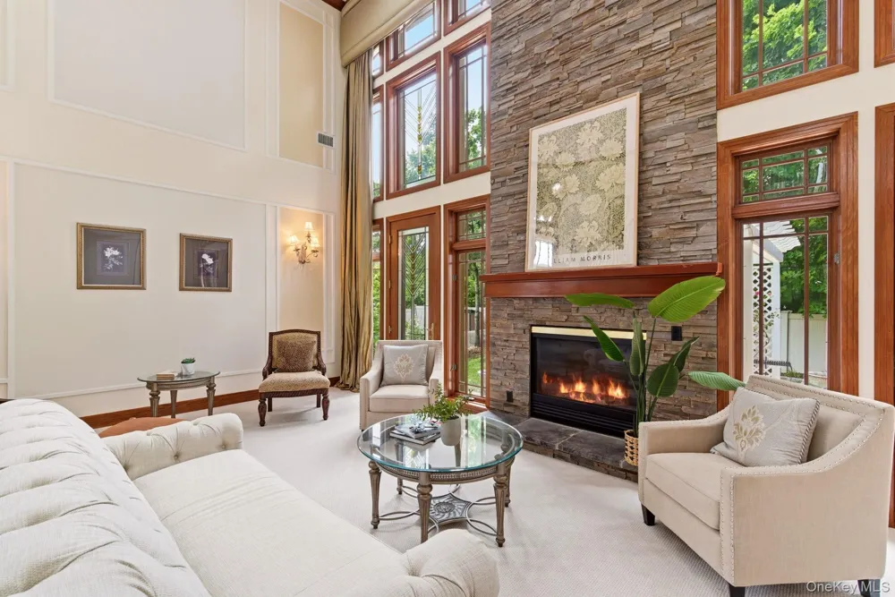 3 Olde Hamlet Drive Jericho, NY 11753