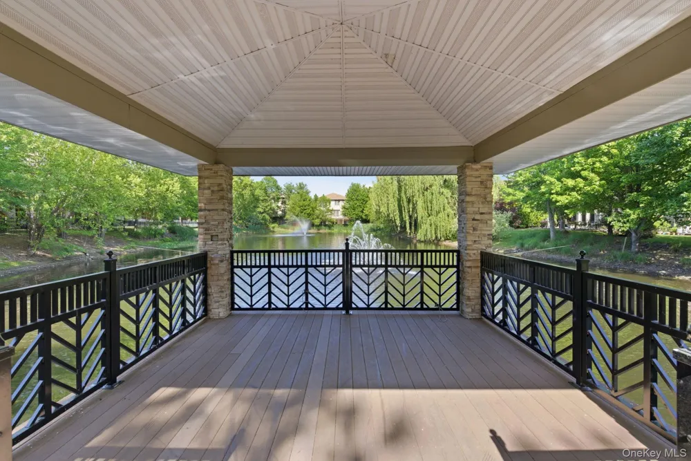 3 Olde Hamlet Drive Jericho, NY 11753