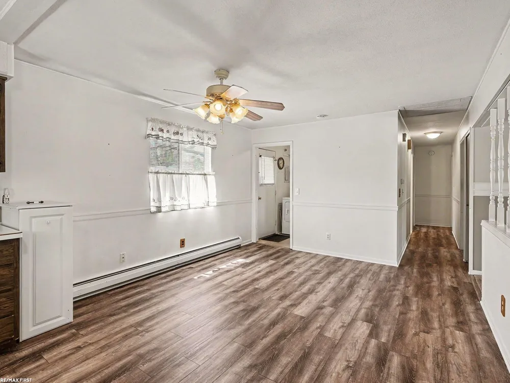 371 Colonial Lane Algonac City, MI 48001