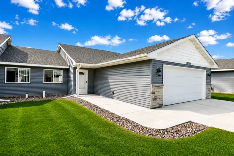 38768 Maple Court