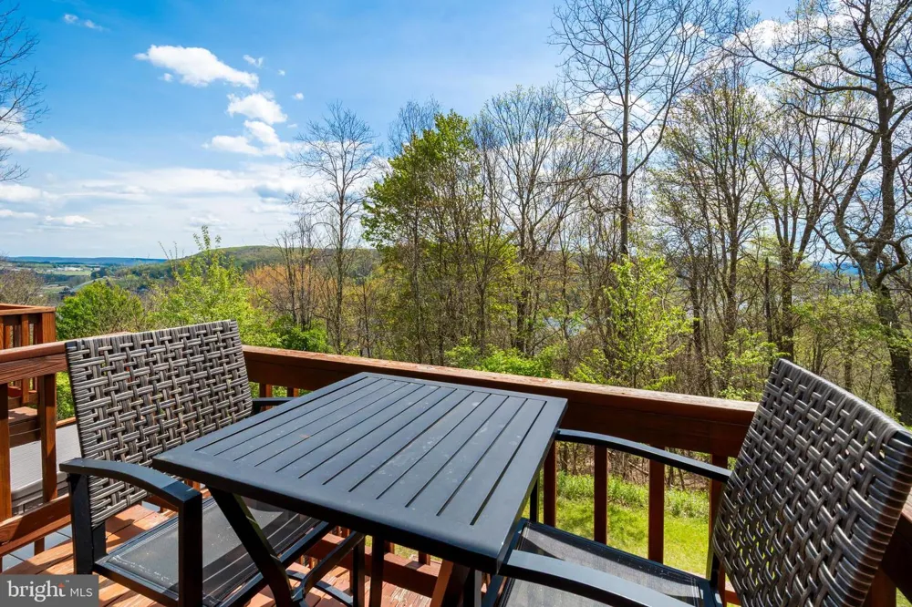 58 BRIGHT PASSAGE #6B Mc Henry, MD 21541