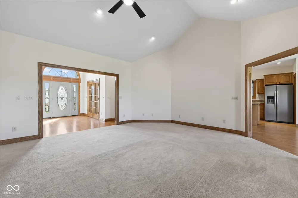 675 Auburn Ridge Drive Linton, IN 47441