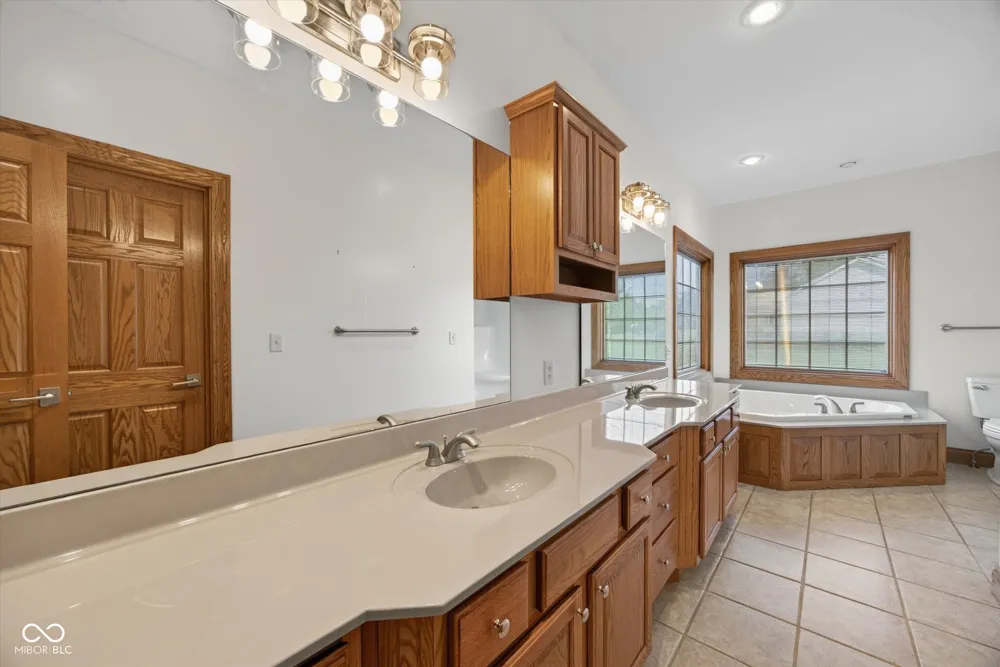 675 Auburn Ridge Drive Linton, IN 47441