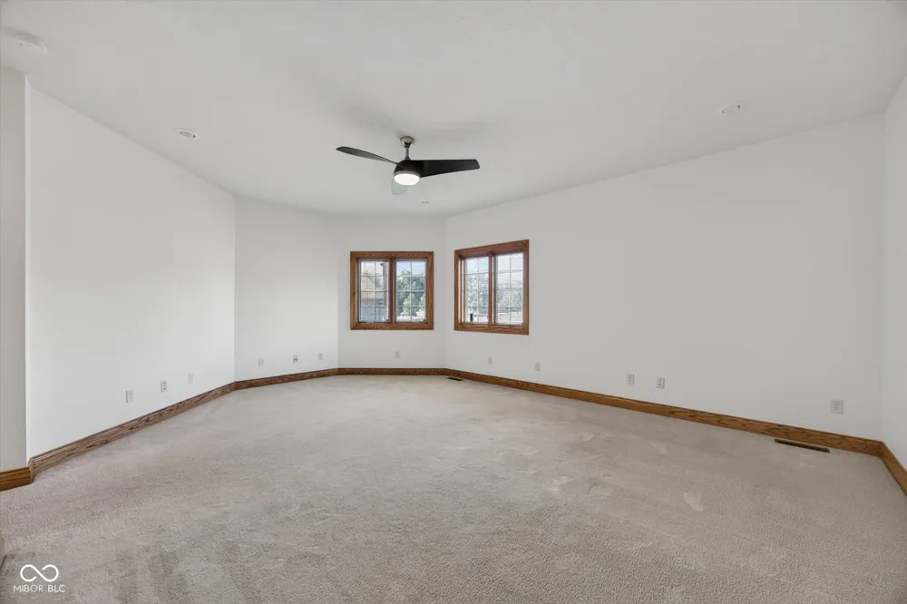 675 Auburn Ridge Drive Linton, IN 47441