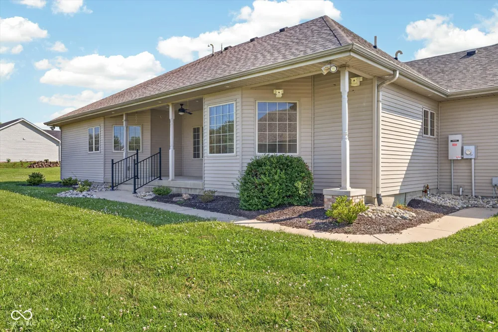 675 Auburn Ridge Drive Linton, IN 47441