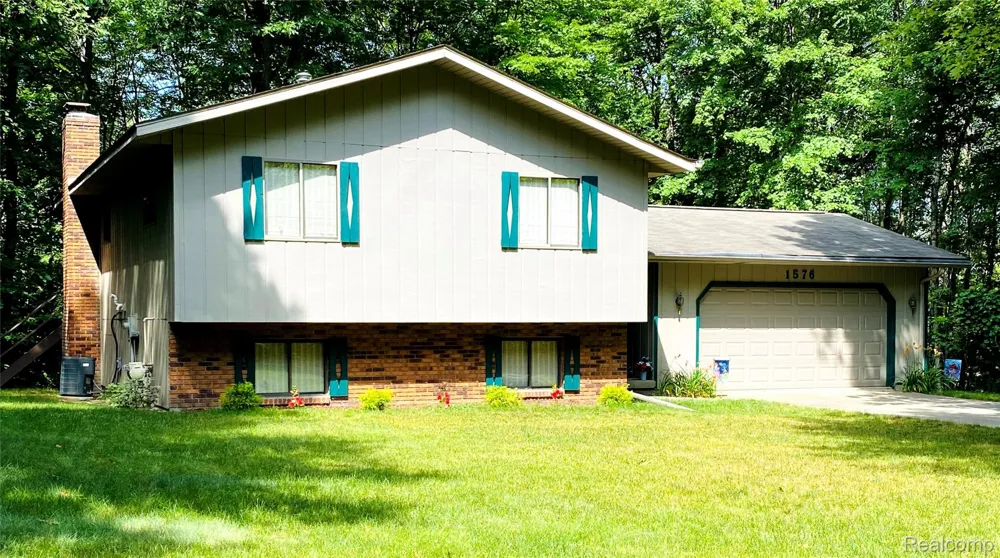 1576 Pine Knoll Lane Indianfields Township, MI 48723