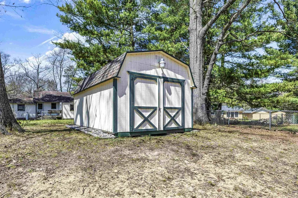 117 Vienna Court Markey Township, MI 48629