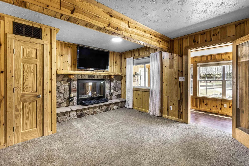 117 Vienna Court Markey Township, MI 48629