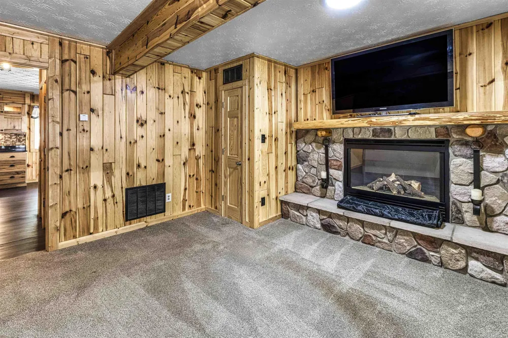 117 Vienna Court Markey Township, MI 48629