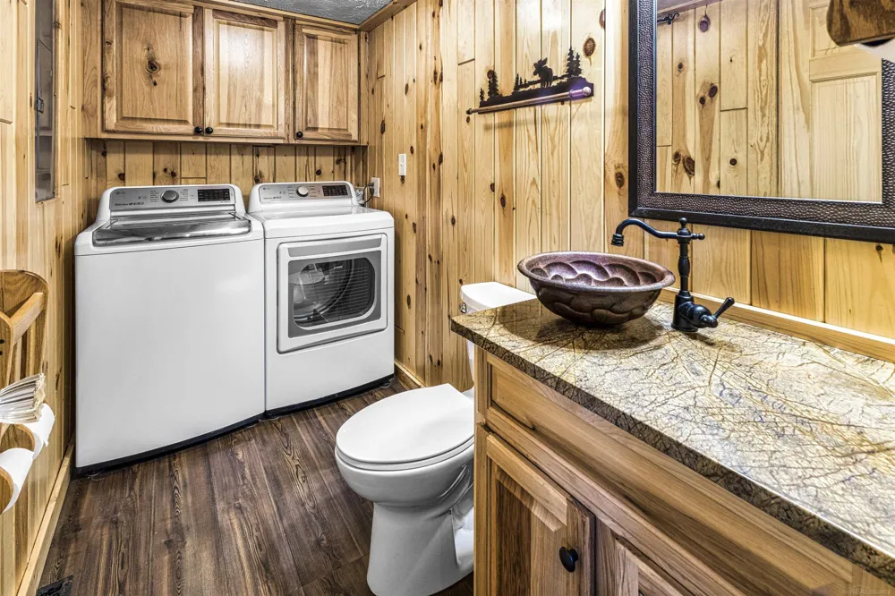 117 Vienna Court Markey Township, MI 48629