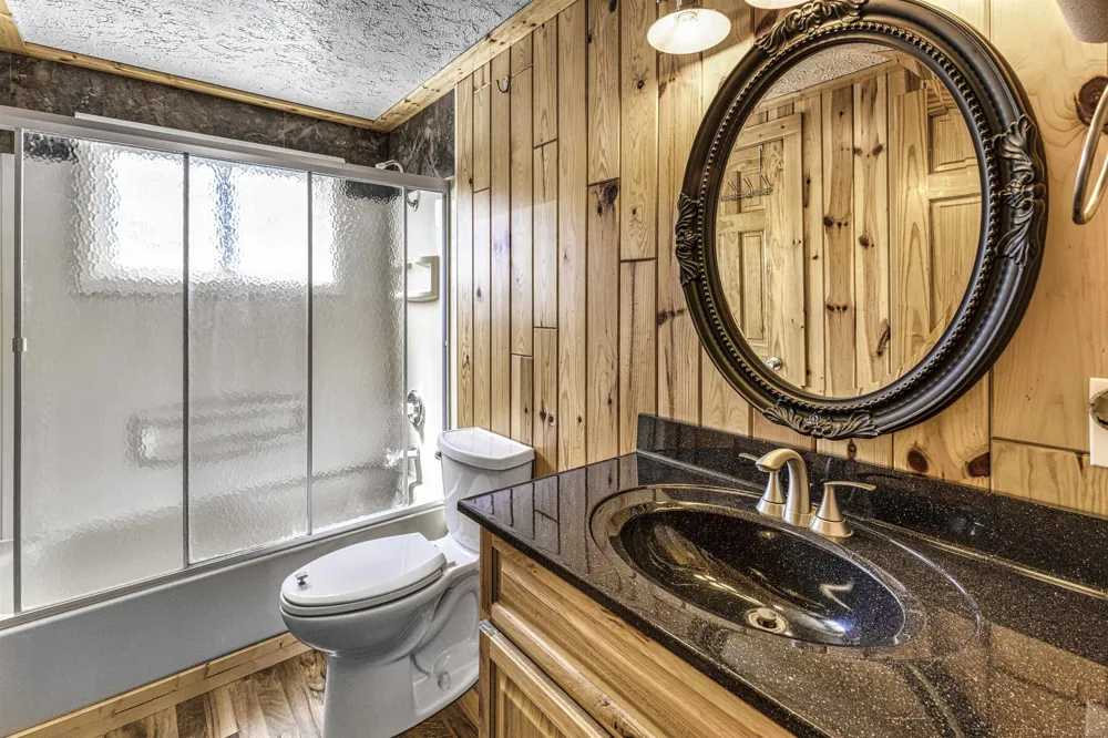 117 Vienna Court Markey Township, MI 48629