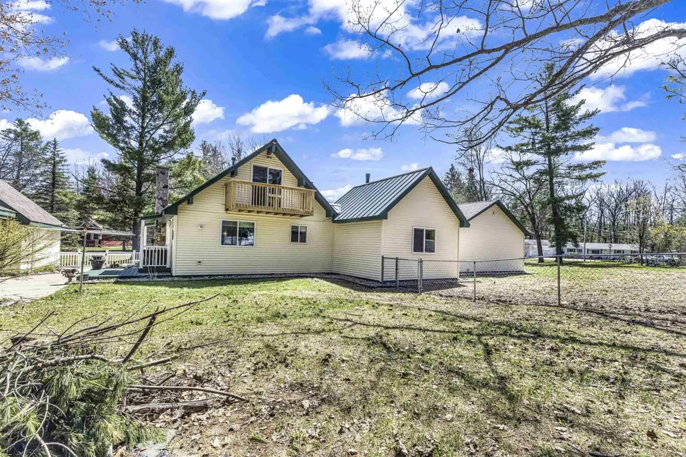 117 Vienna Court Markey Township, MI 48629