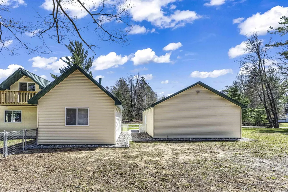 117 Vienna Court Markey Township, MI 48629