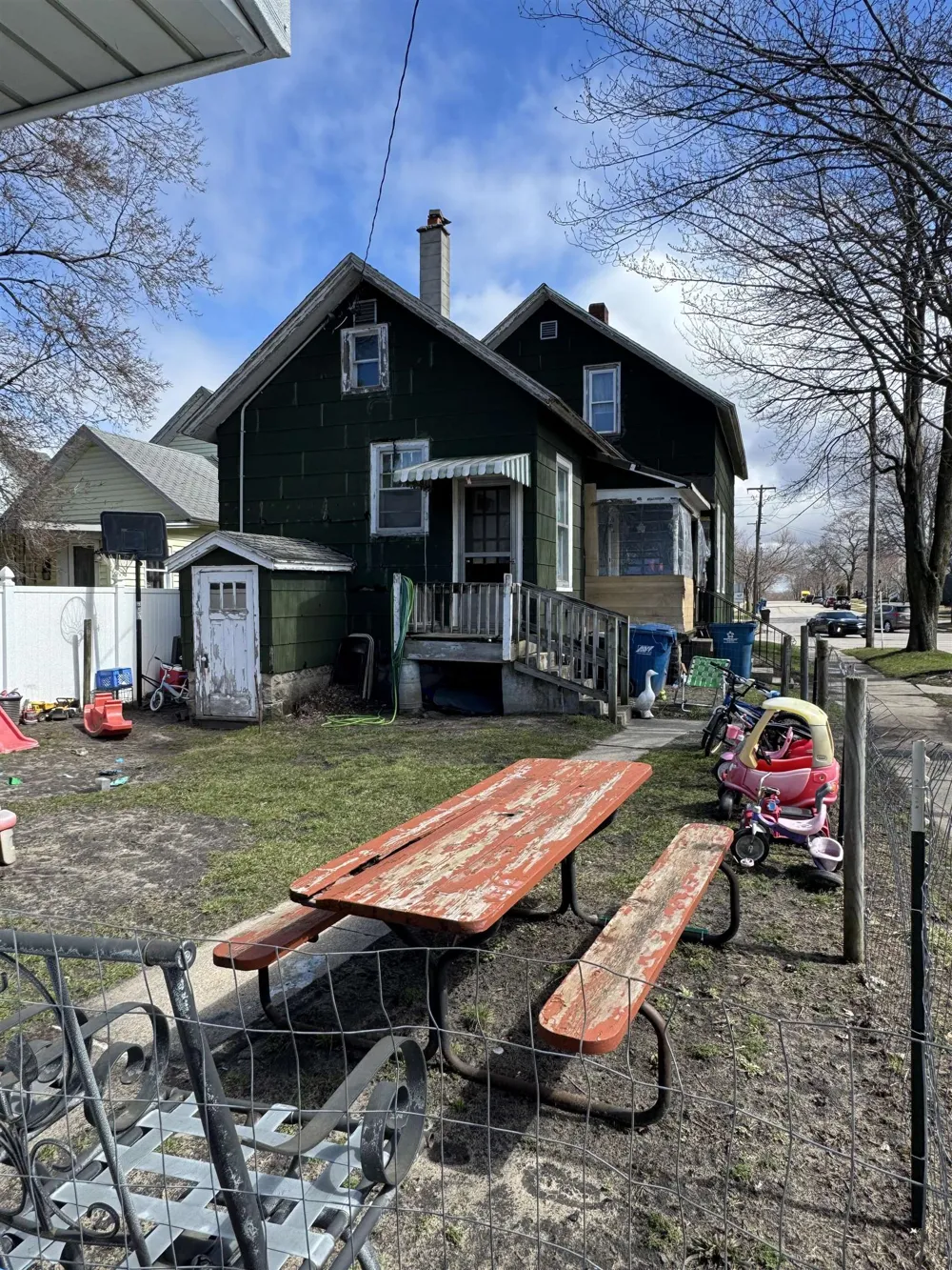 616 Cypress Street Manistee City, MI 49660