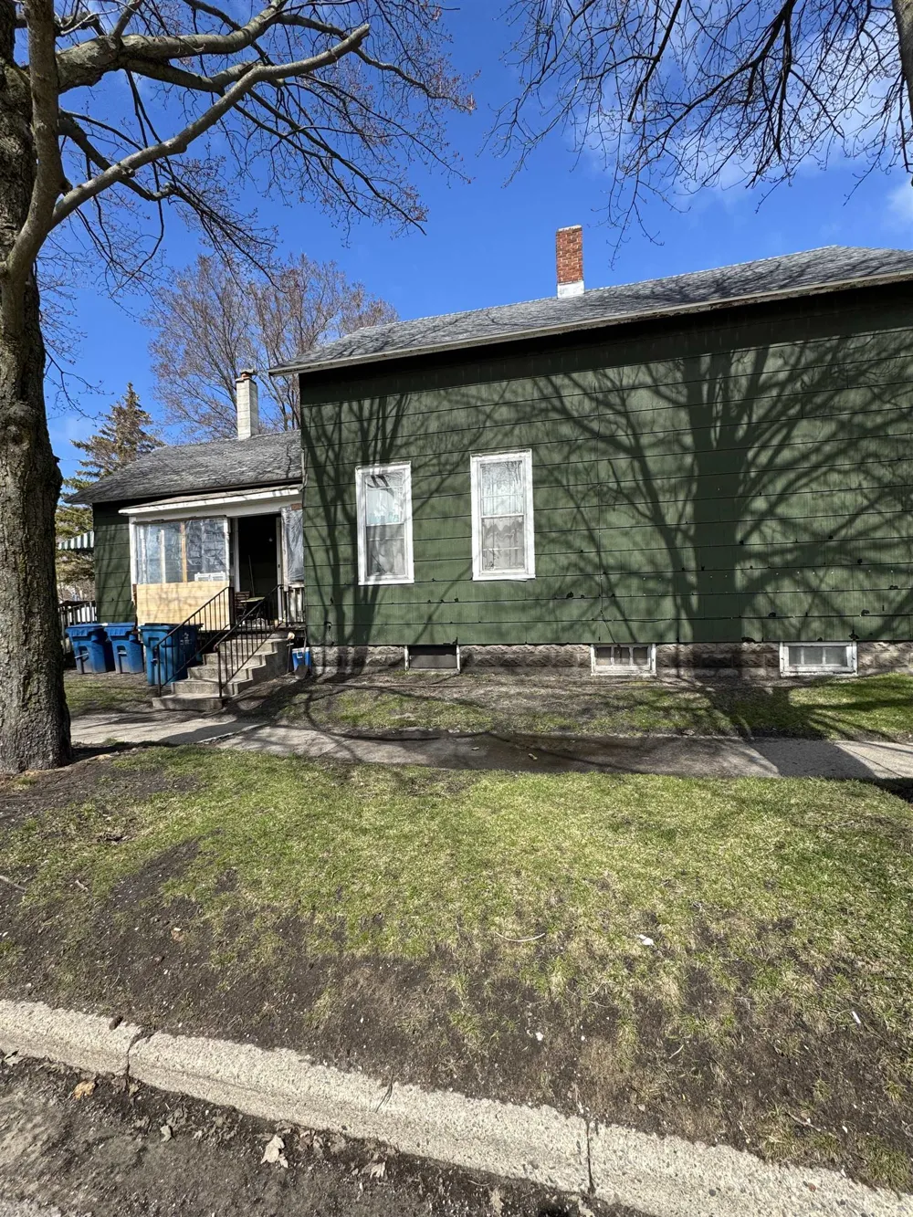 616 Cypress Street Manistee City, MI 49660