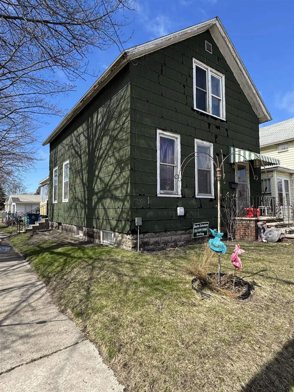 616 Cypress Street Manistee City, MI 49660