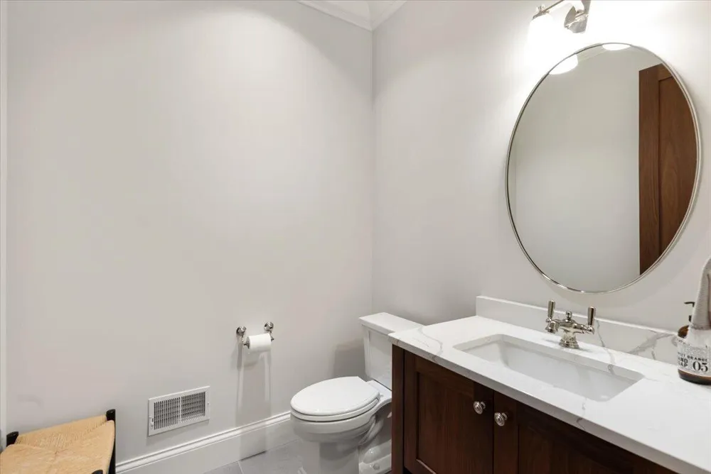 13741 S Indian Springs Road Buchanan Township, MI 49107