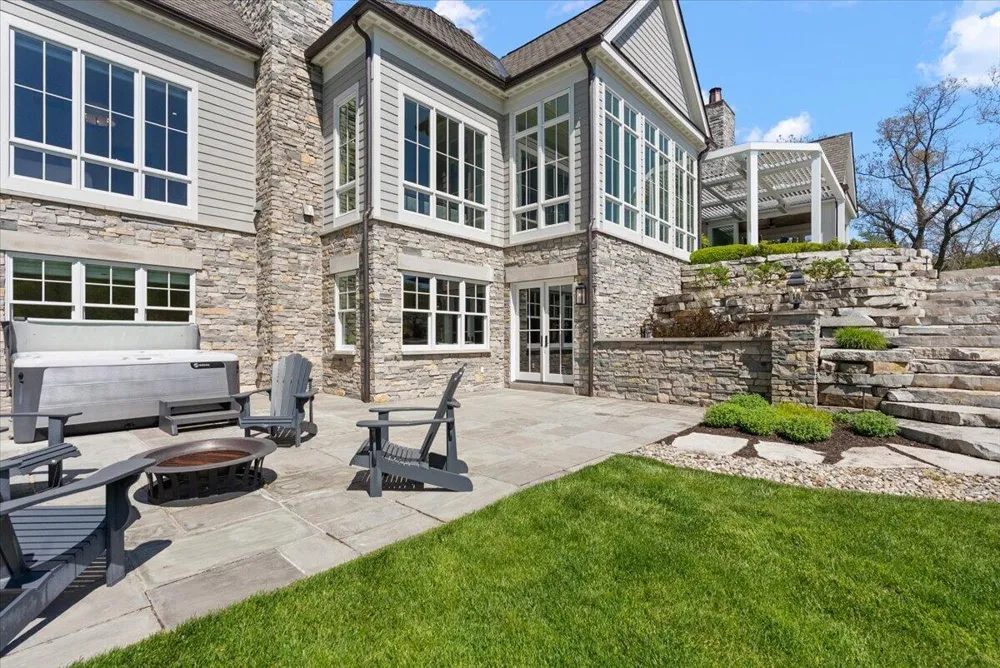 13741 S Indian Springs Road Buchanan Township, MI 49107