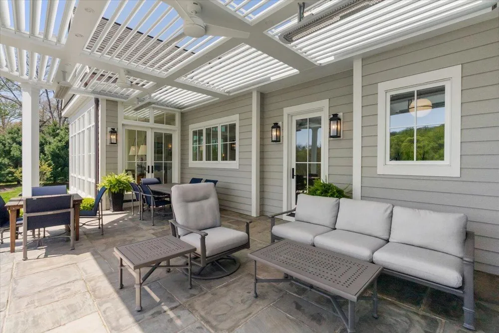 13741 S Indian Springs Road Buchanan Township, MI 49107