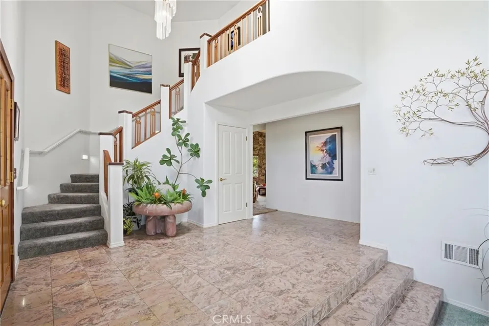 225 Broken Arrow Nipomo, CA 93444