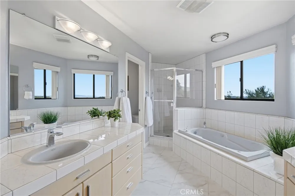 225 Broken Arrow Nipomo, CA 93444