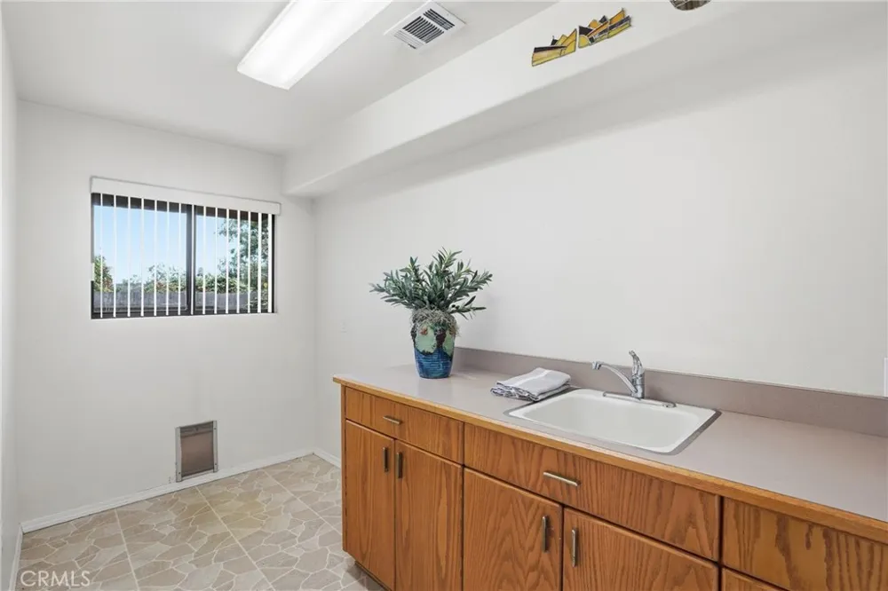 225 Broken Arrow Nipomo, CA 93444