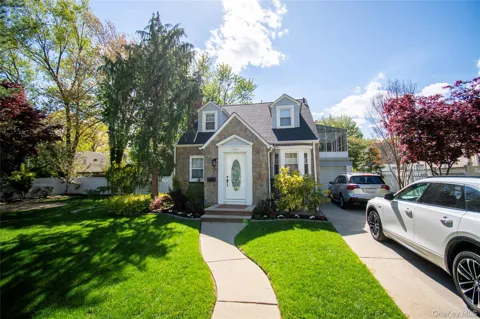 1360 Beulah Court