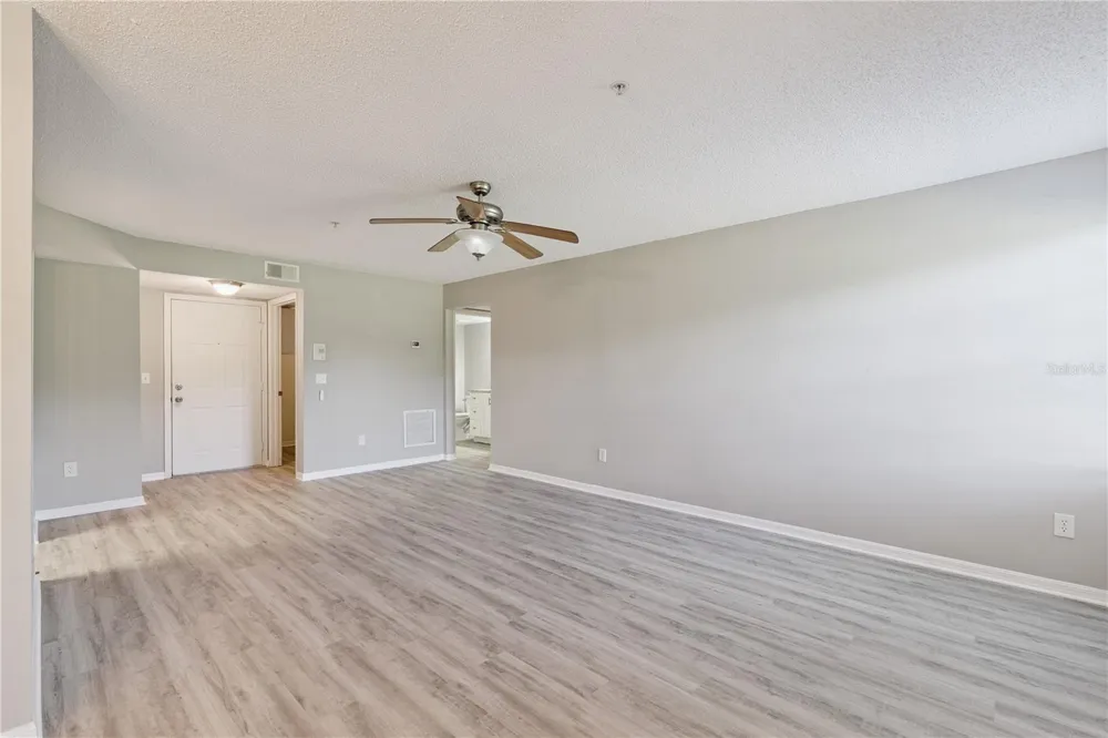 930 LOCH CARRON #1212 Apopka, FL 32712