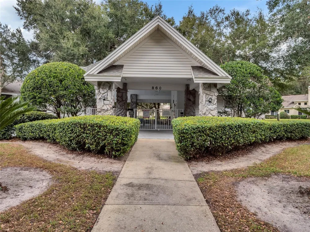 930 LOCH CARRON #1212 Apopka, FL 32712