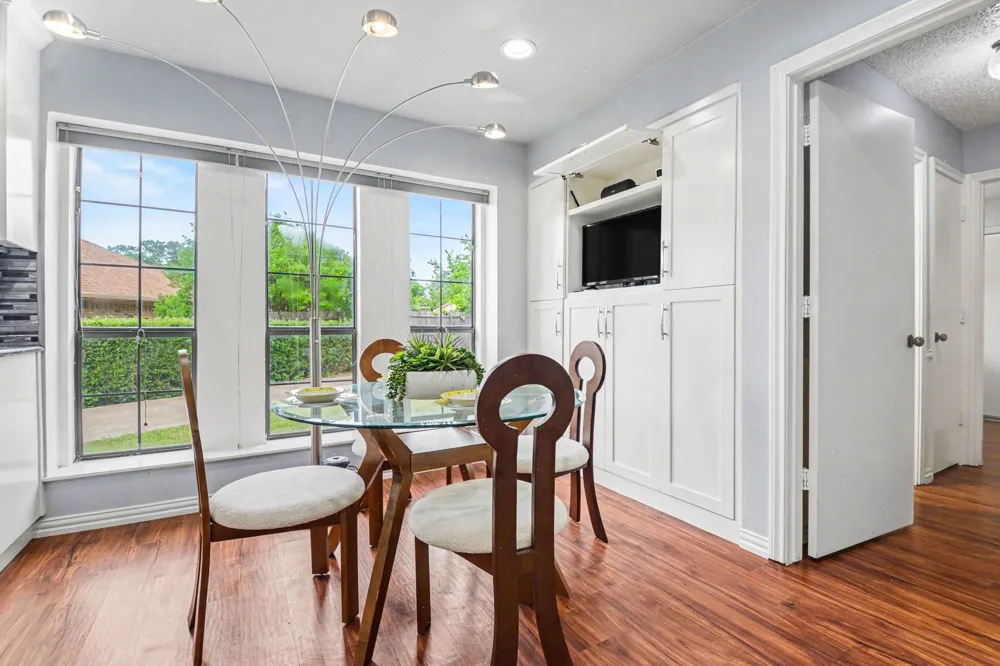 2212 Southern Court Carrollton, TX 75006