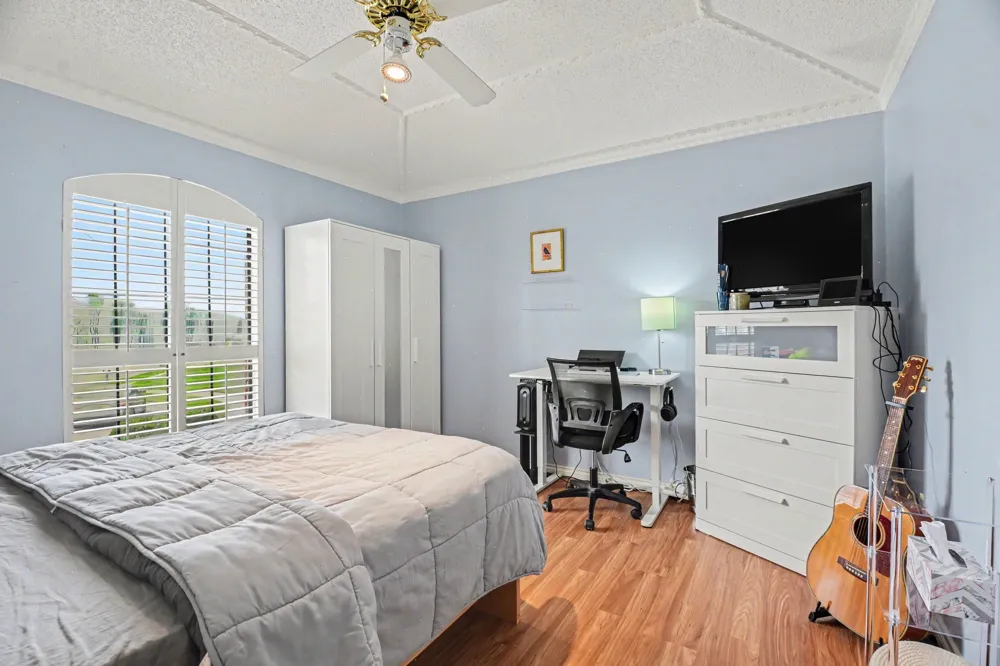 2212 Southern Court Carrollton, TX 75006