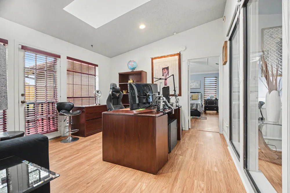 2212 Southern Court Carrollton, TX 75006