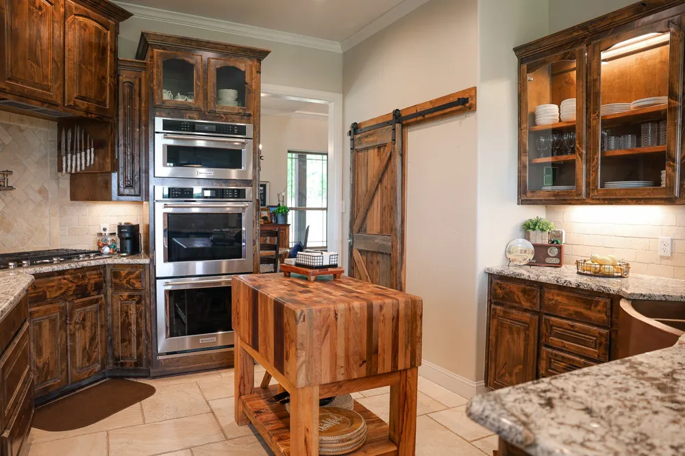 6085 County Road 146 Lipan, TX 76462