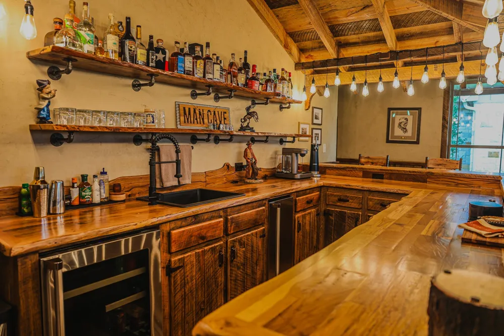 6085 County Road 146 Lipan, TX 76462