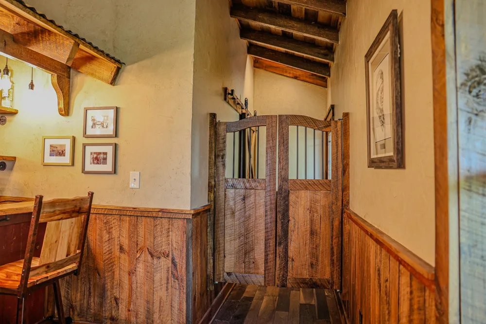 6085 County Road 146 Lipan, TX 76462