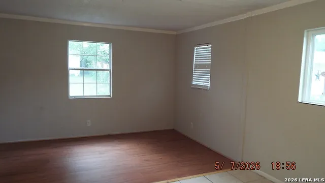 7329 Leading Oaks Live Oak, TX 78233