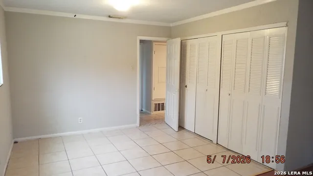 7329 Leading Oaks Live Oak, TX 78233