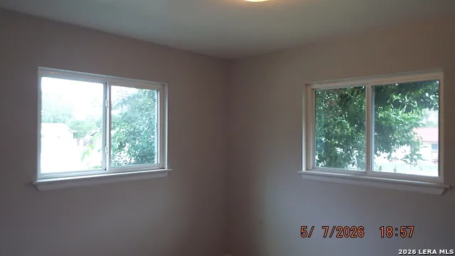7329 Leading Oaks Live Oak, TX 78233