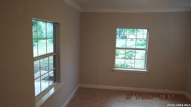 7329 Leading Oaks Live Oak, TX 78233