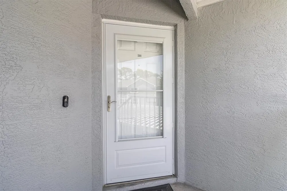 7712 HILLSIDE COURT #201 Hudson, FL 34667