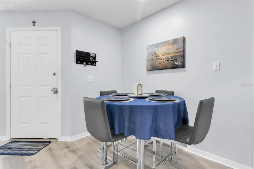 7712 HILLSIDE COURT #201 Hudson, FL 34667