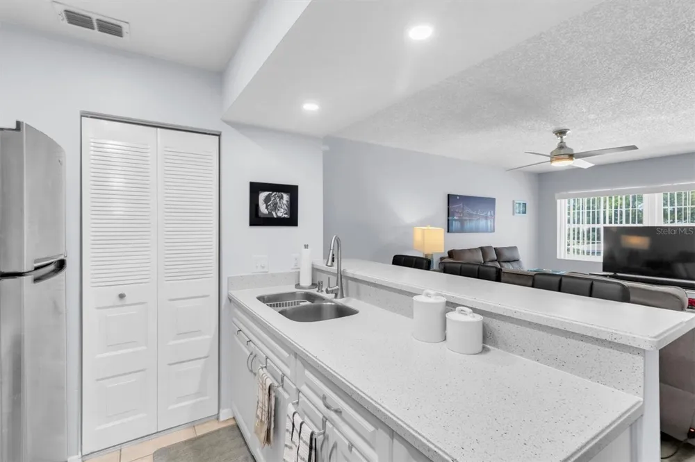 7712 HILLSIDE COURT #201 Hudson, FL 34667