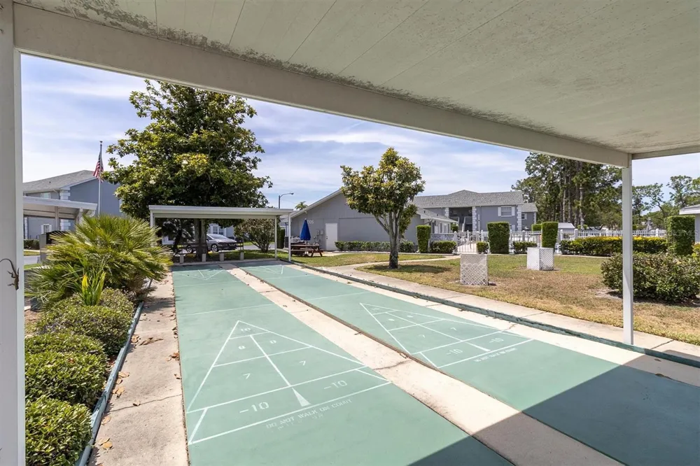 7712 HILLSIDE COURT #201 Hudson, FL 34667
