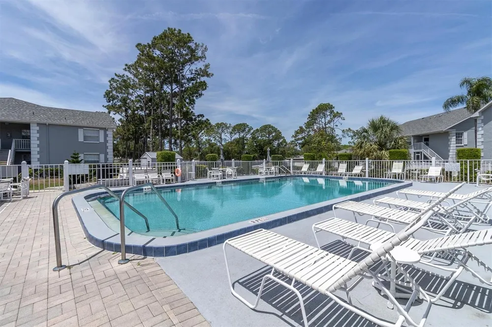 7712 HILLSIDE COURT #201 Hudson, FL 34667
