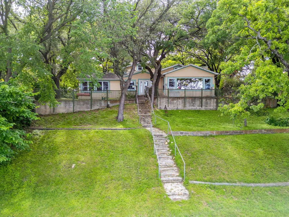 13350 Miller Road Azle, TX 76020